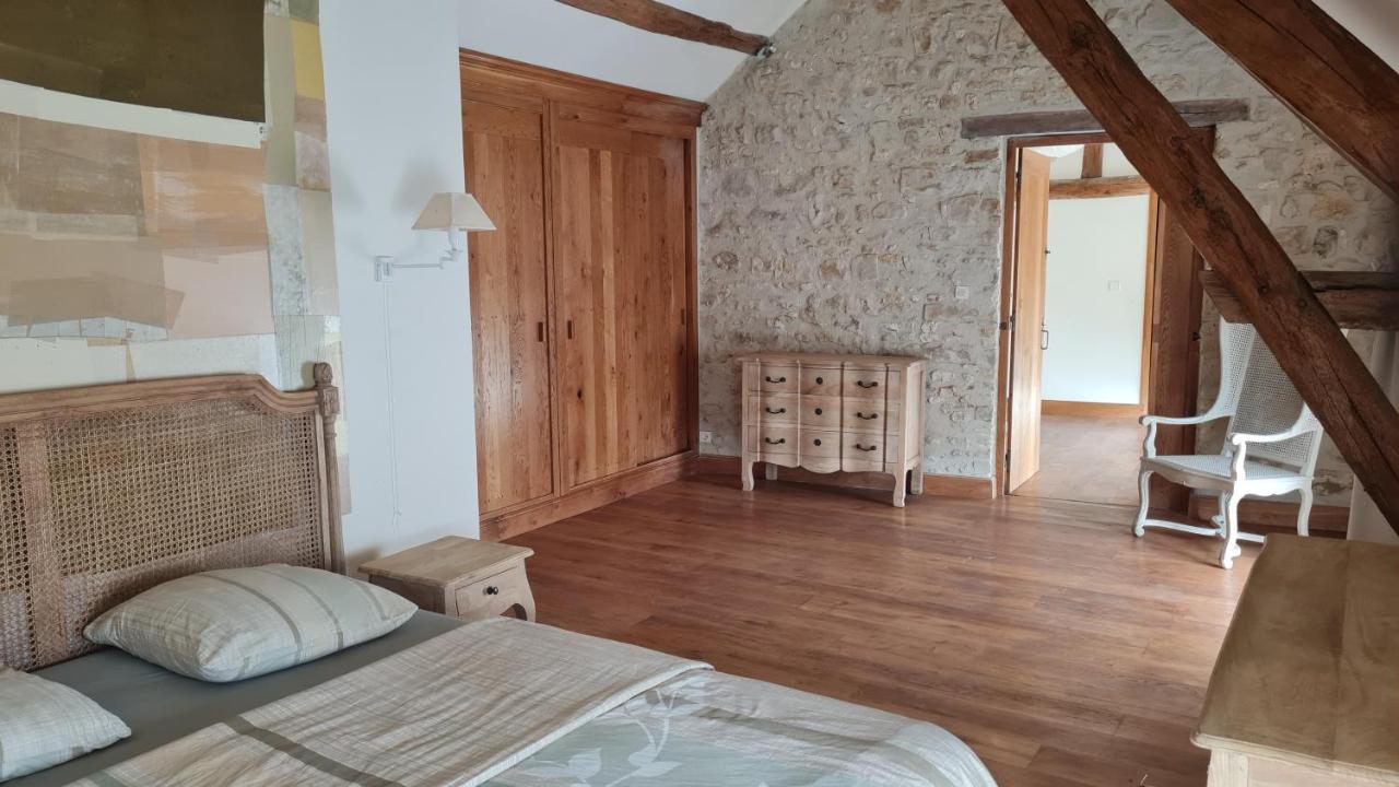 Belle Maison Dans Corps De Ferme - Logement Gabriel Villiers-sous-Grez Dış mekan fotoğraf