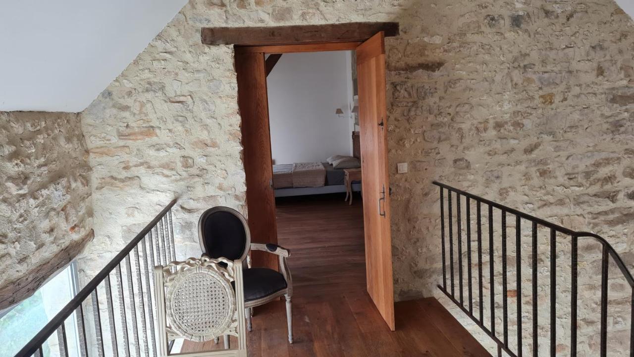 Belle Maison Dans Corps De Ferme - Logement Gabriel Villiers-sous-Grez Dış mekan fotoğraf