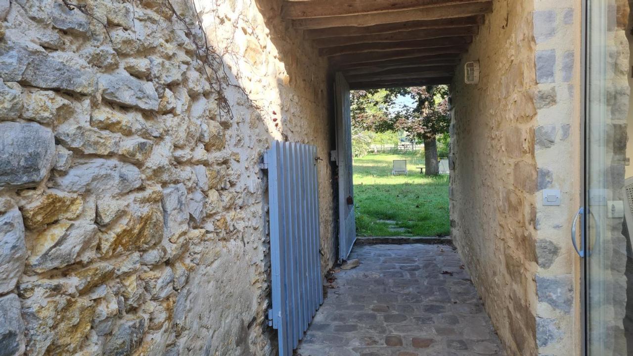 Belle Maison Dans Corps De Ferme - Logement Gabriel Villiers-sous-Grez Dış mekan fotoğraf