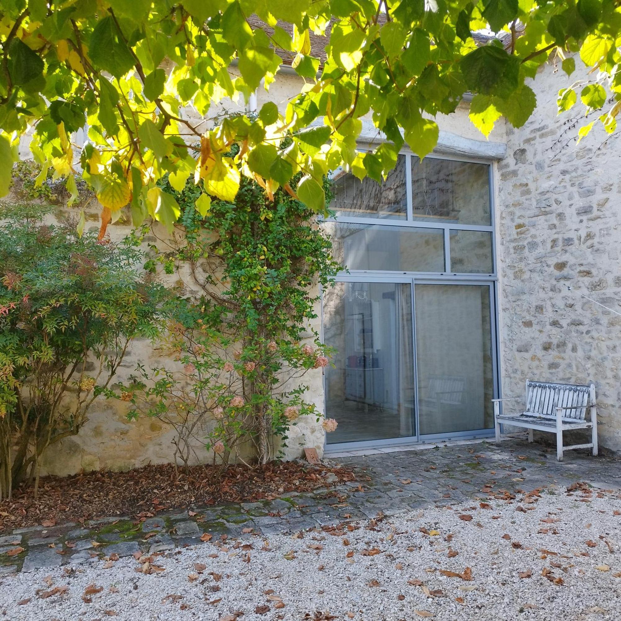 Belle Maison Dans Corps De Ferme - Logement Gabriel Villiers-sous-Grez Dış mekan fotoğraf
